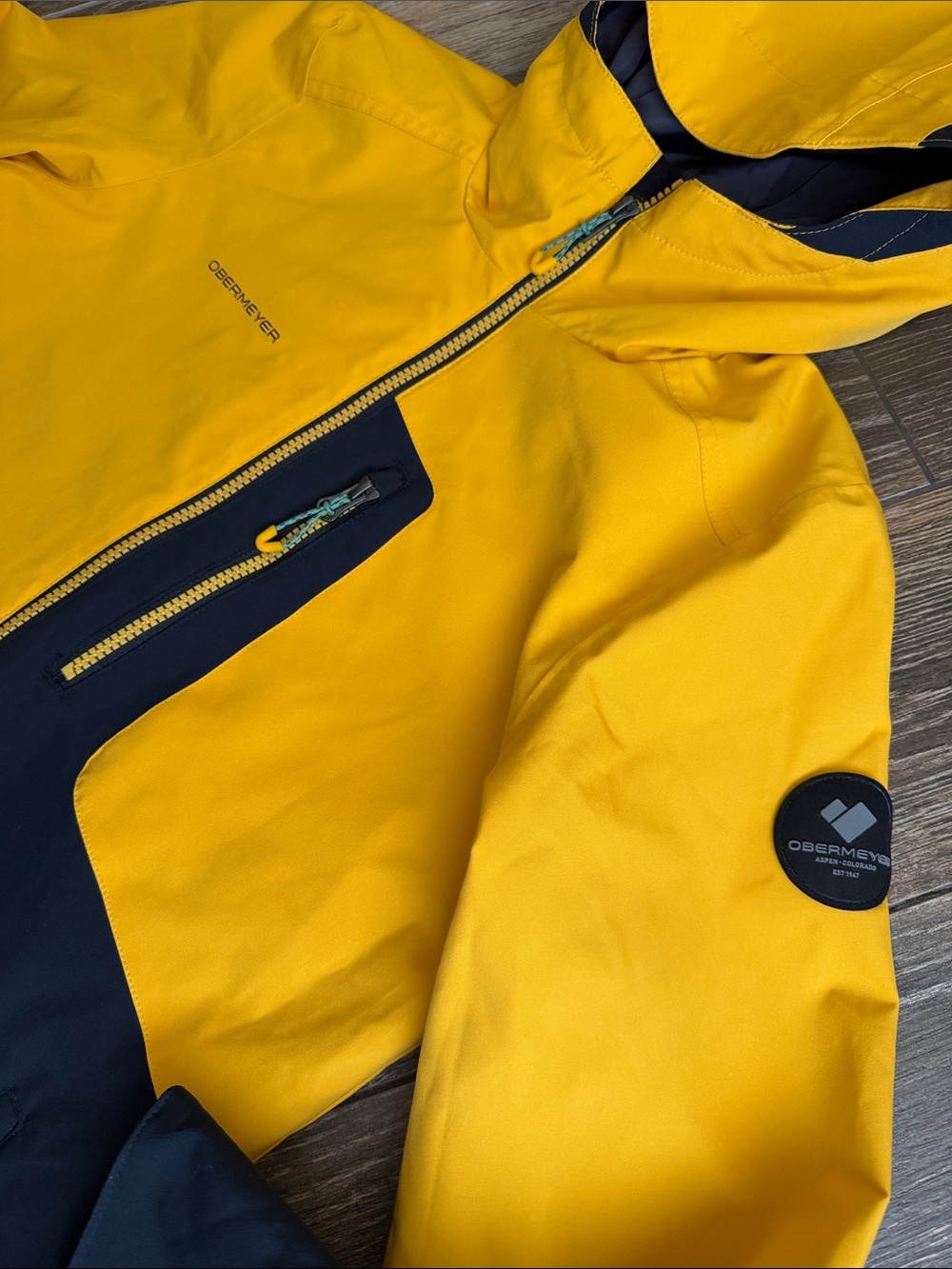 Obermeyer Boys’ Ronan Yellow 3-in-1 Component Shell Jacket with Insulated Vest-M - Picture 4 of 13